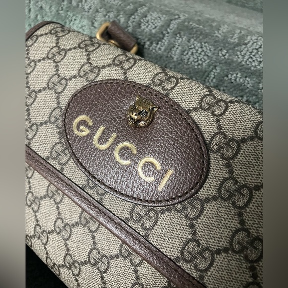 Gucci GG Supreme Neo Vintage Small Messenger Bag - Picture 3 of 13